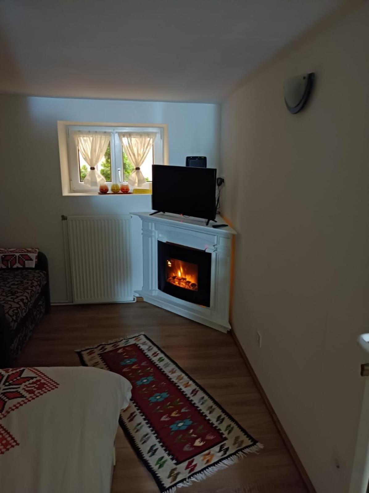 Republicii Rustic Apartament In Brasov City Center Exteriör bild