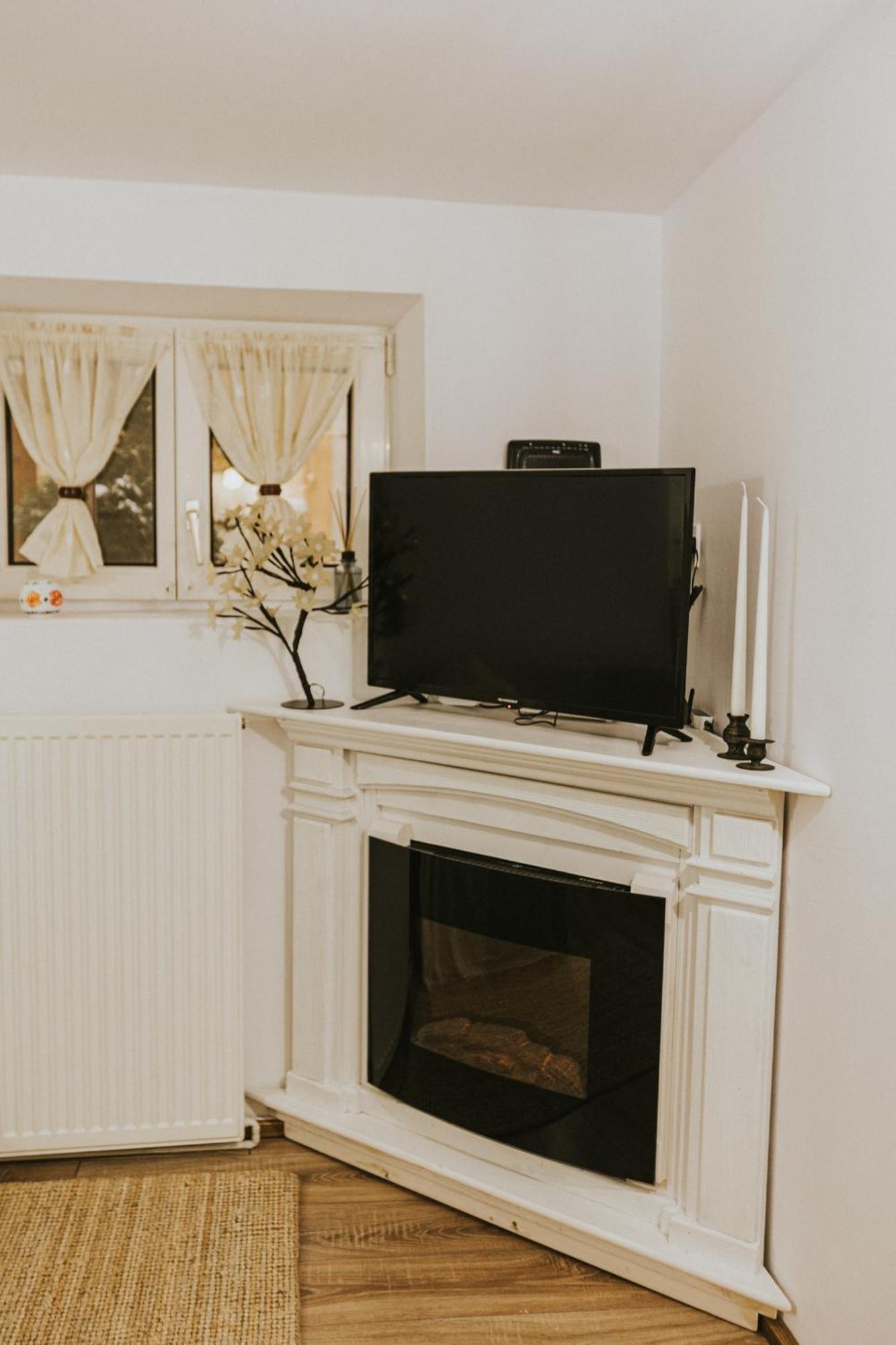 Republicii Rustic Apartament In Brasov City Center Exteriör bild
