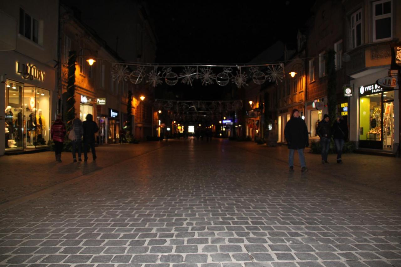 Republicii Rustic Apartament In Brasov City Center Exteriör bild